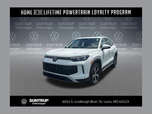 pure white 2026 Volkswagen Tiguan 2.0T SE 4MOTION