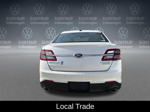 White Platinum 2016 Ford Taurus Limited
