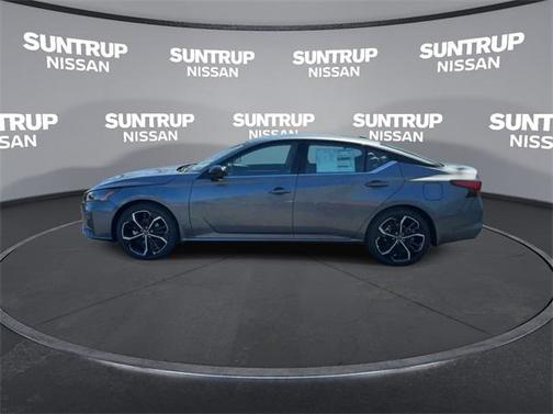 2024 Nissan Altima SR FWD