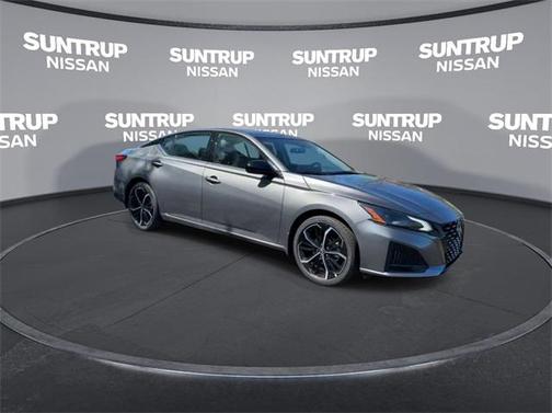 2024 Nissan Altima SR FWD