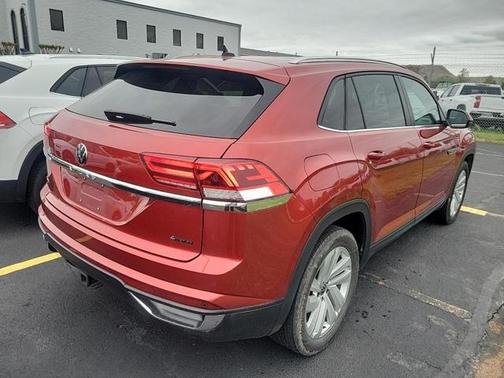 2023 Volkswagen Atlas Cross Sport 3.6L V6 SE w/Technology