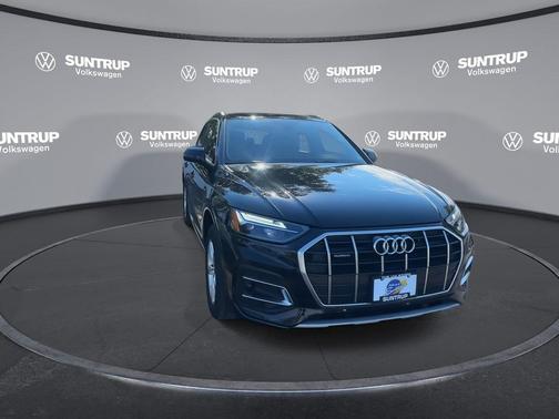 2023 Audi Q5 40 Premium