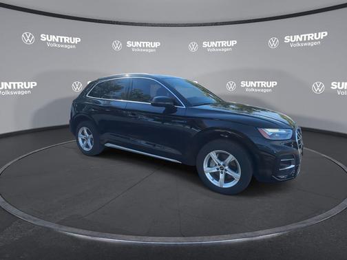 2023 Audi Q5 40 Premium
