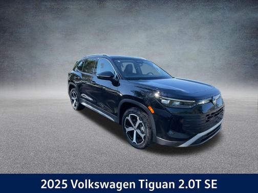 2025 Volkswagen Tiguan 2.0T SE 4MOTION