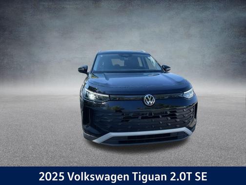 2025 Volkswagen Tiguan 2.0T SE 4MOTION