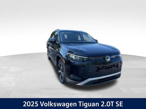 2025 Volkswagen Tiguan 2.0T SE 4MOTION