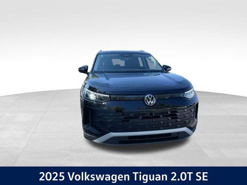 2025 Volkswagen Tiguan 2.0T SE 4MOTION