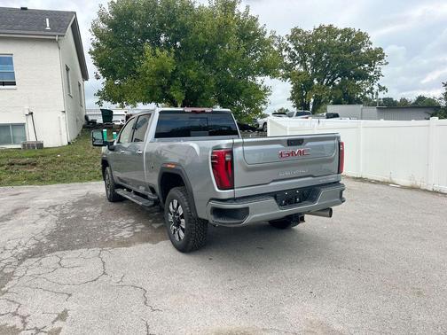 2025 GMC Sierra 3500 Denali