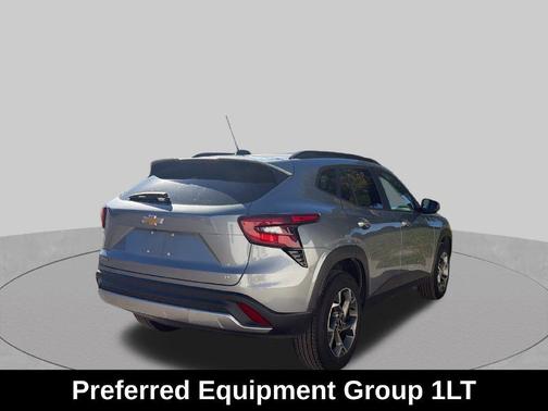 Sterling Gray Metallic 2025 Chevrolet Trax LT