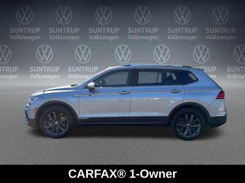 Pyrite Silver Metallic 2023 Volkswagen Tiguan 2.0T SE 4MOTION