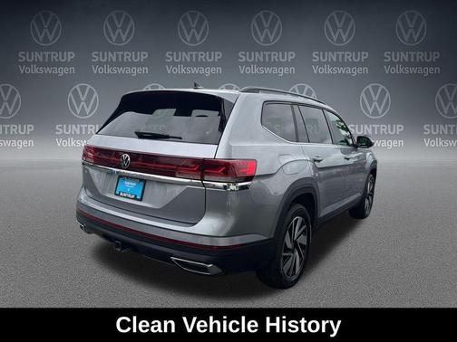 Silver Mist Metallic 2025 Volkswagen Atlas 2.0T SE w/Technology