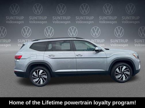 Silver Mist Metallic 2025 Volkswagen Atlas 2.0T SE w/Technology