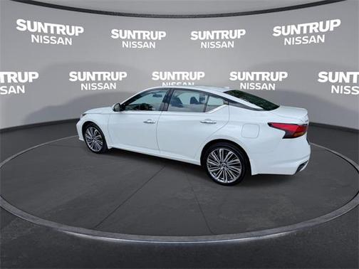 2023 Nissan Altima 2.5 SL
