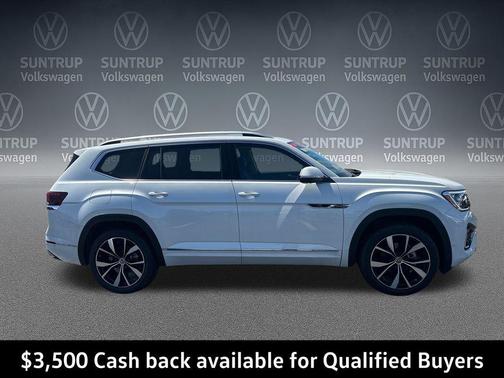 opal white pearl 2026 Volkswagen Atlas 2.0T SEL Premium R-Line 4MOTION