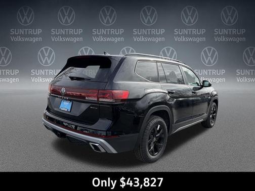 Deep Black Pearl 2026 Volkswagen Atlas Peak Edition