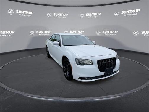 2023 Chrysler 300 S