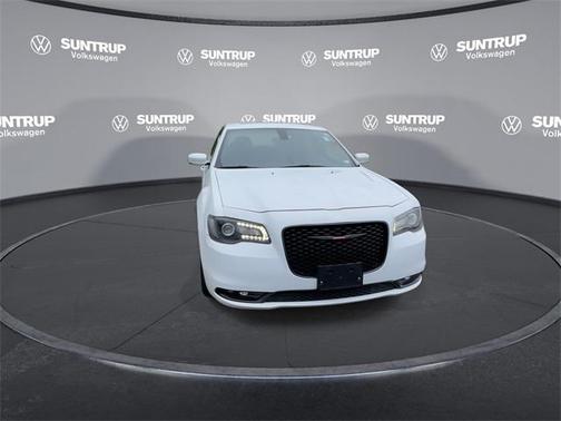 2023 Chrysler 300 S