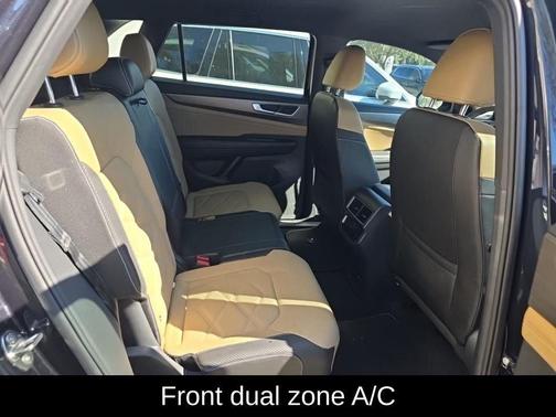 2024 Volkswagen Atlas Cross Sport 2.0T SE