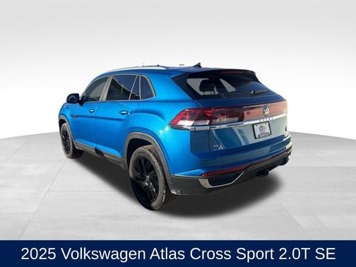 2025 Volkswagen Atlas Cross Sport 2.0T SE w/Technology 4MOTION