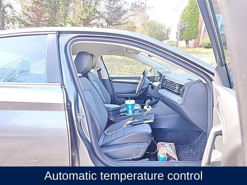 2025 Volkswagen Jetta 1.5T SE