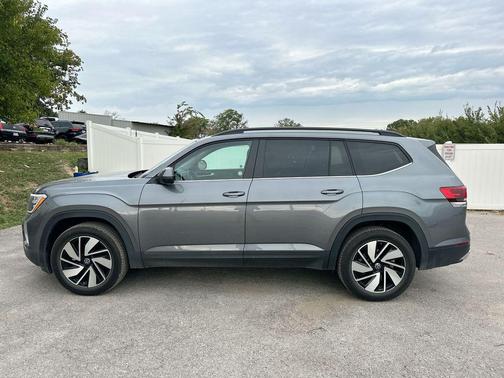 2025 Volkswagen Atlas 2.0T SE w/Technology 4MOTION