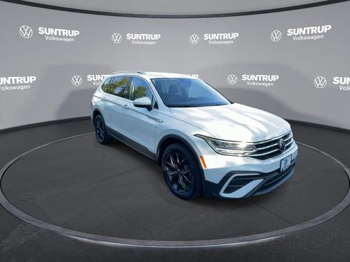 2024 Volkswagen Tiguan 2.0T SE