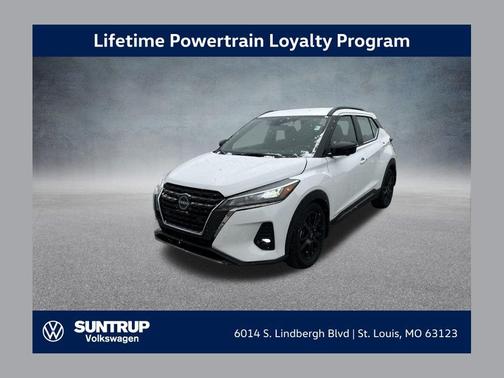 2023 Nissan Kicks SR