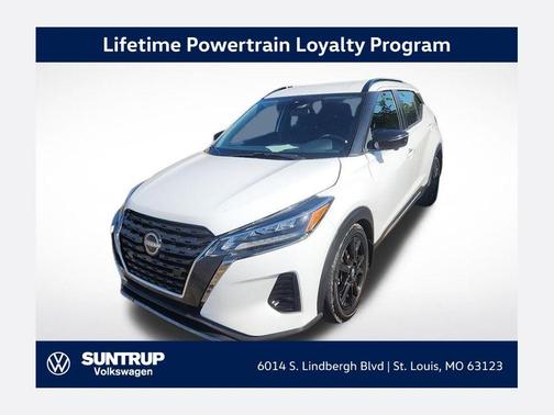 2023 Nissan Kicks SR