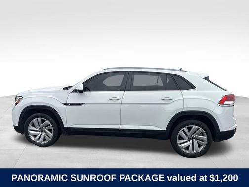 2022 Volkswagen Atlas Cross Sport 2.0T SE w/Technology 4MOTION