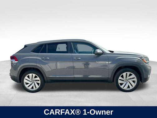 2021 Volkswagen Atlas Cross Sport 2.0T SE w/Technology