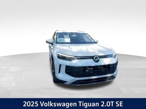 2025 Volkswagen Tiguan 2.0T SE 4MOTION