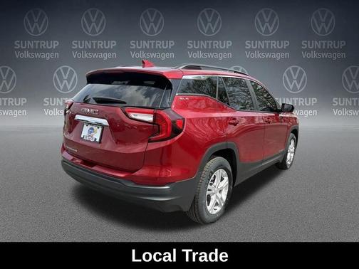 Cayenne Red Tintcoat 2022 GMC Terrain SLE
