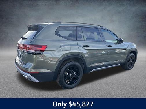 2026 Volkswagen Atlas Peak Edition