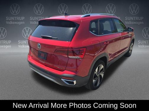 Red Metallic 2023 Volkswagen Taos 1.5T SE