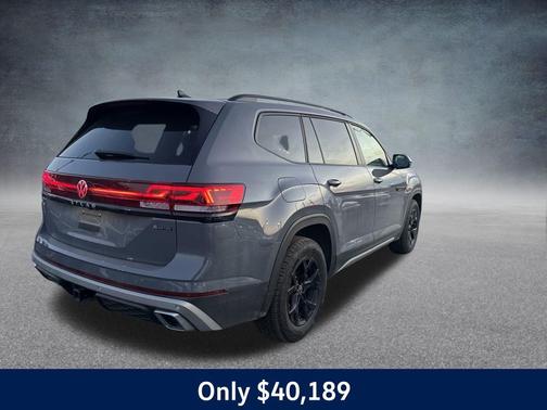 2025 Volkswagen Atlas 2.0T Peak Edition