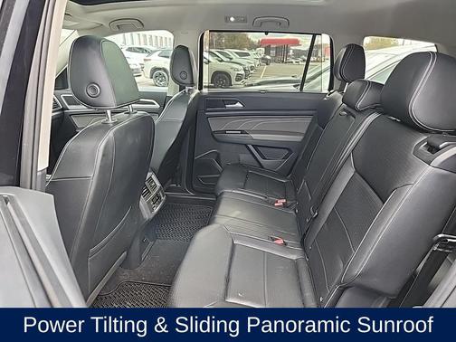 2022 Volkswagen Atlas 2.0T SE w/Technology 4MOTION