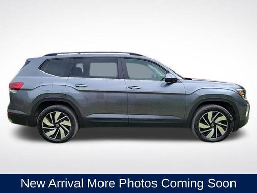 2024 Volkswagen Atlas 2.0T SE w/Technology 4MOTION