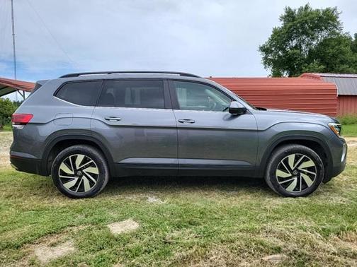 2024 Volkswagen Atlas 2.0T SE w/Technology 4MOTION