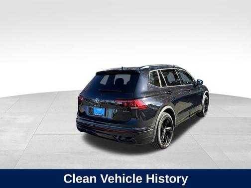2024 Volkswagen Tiguan 2.0T SE R-Line Black 4MOTION