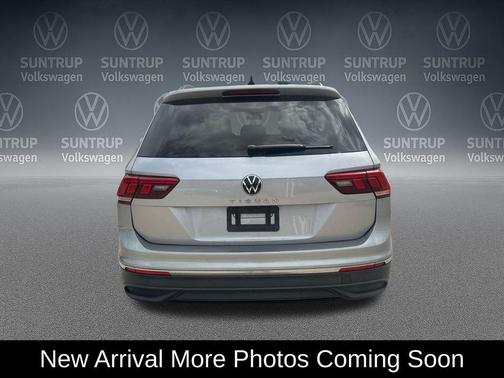 Silver Metallic 2023 Volkswagen Tiguan 2.0T S