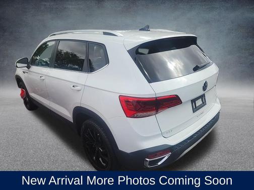 2022 Volkswagen Taos 1.5T SEL