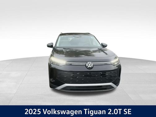 2025 Volkswagen Tiguan 2.0T SE 4MOTION