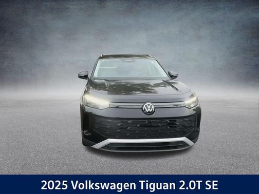2025 Volkswagen Tiguan 2.0T SE 4MOTION