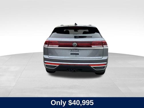 2025 Volkswagen Atlas Cross Sport 2.0T SEL