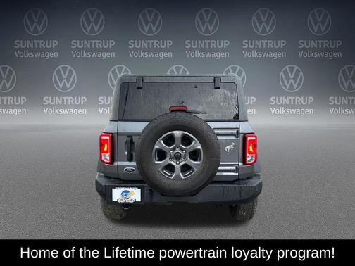 CARBONIZED GRAY METALLIC 2025 Ford Bronco Big Bend