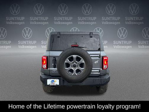 CARBONIZED GRAY METALLIC 2025 Ford Bronco Big Bend