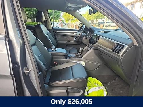 2022 Volkswagen Atlas 2.0T SE w/Technology