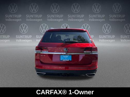 Aurora Red Metallic 2023 Volkswagen Atlas 3.6L SE w/Technology