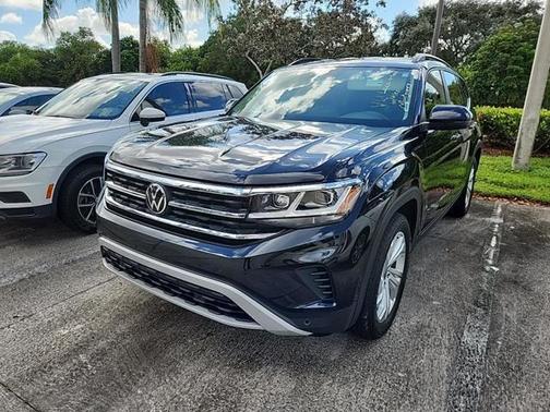 2023 Volkswagen Atlas 2.0T SE w/Technology