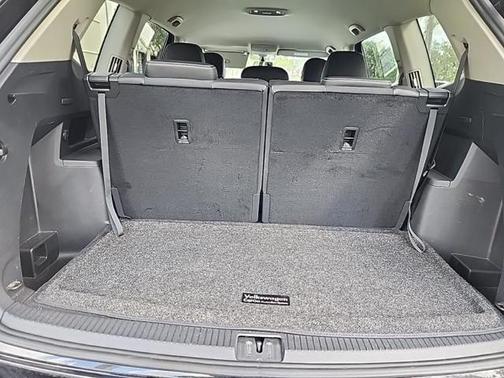 2023 Volkswagen Atlas 2.0T SE w/Technology